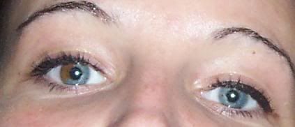 [img width=423 height=182]http://i23.photobucket.com/albums/b352/lissjuh/oogjes.jpg[/img]