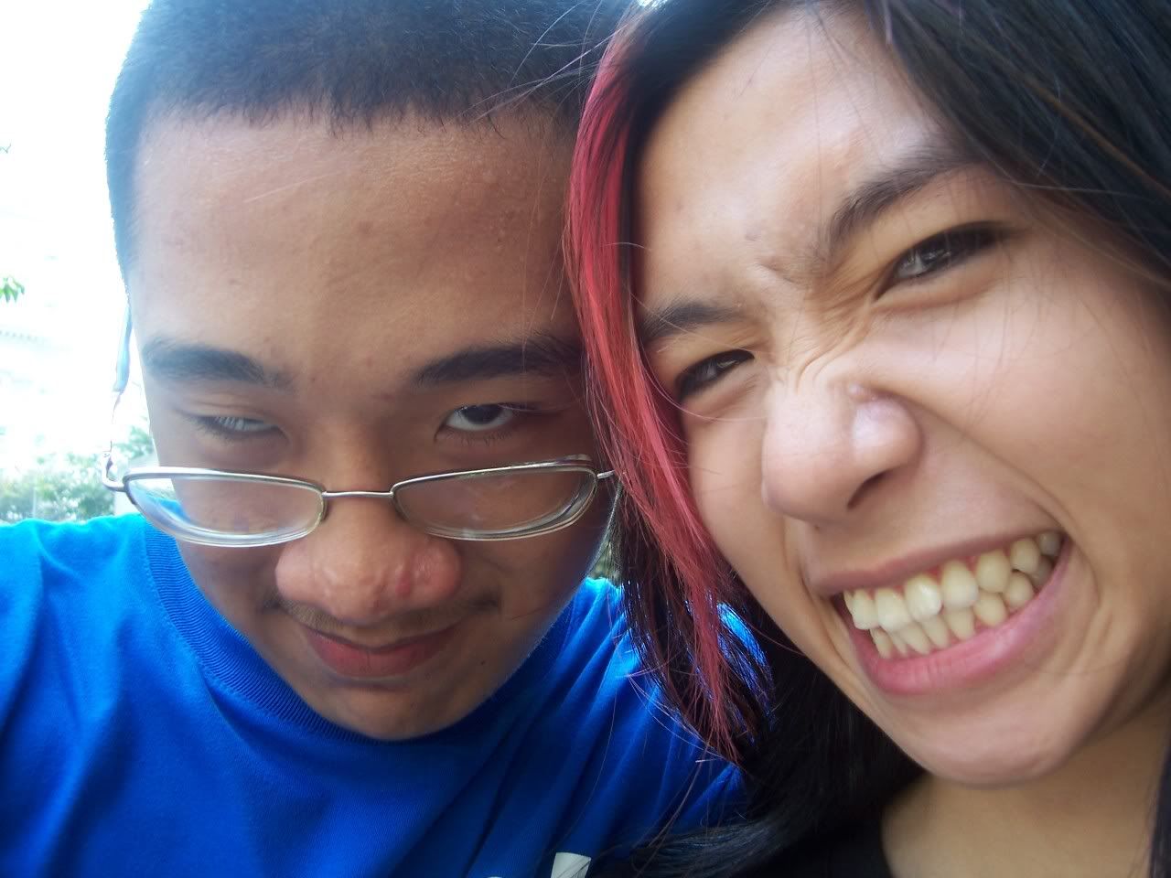 My new Friendster picture, this time with me and Jill. My eyes are spooky, so please don't look! However, things won't change, I presume. Image hosted by Photobucket