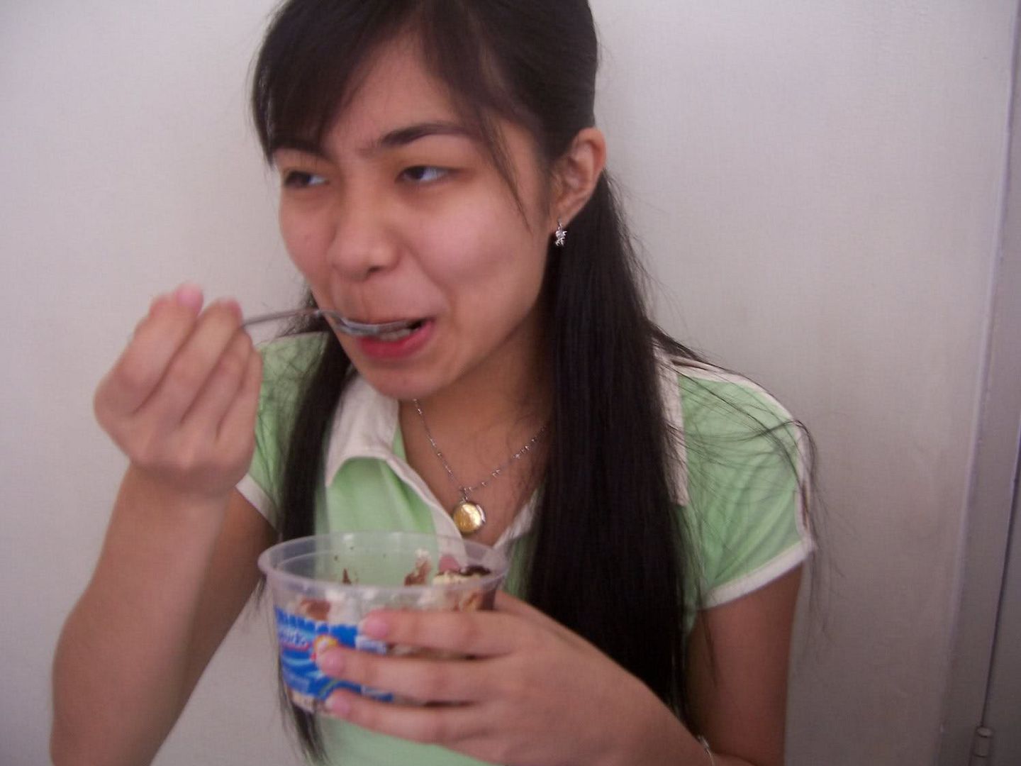 Mary eats some of Cuyeg's chocolate mousse. I think, she does look weird on this one, but is this a negative thing? Image hosted by Photobucket