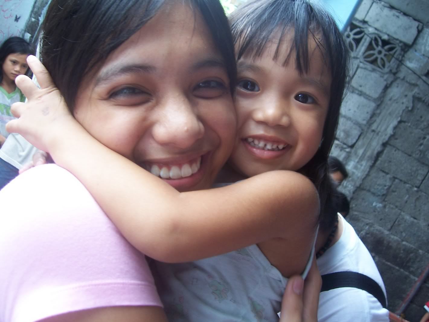 That kid - Ale just gave her a name, at least on Fifth Year Holler - apparently it's Churee, or so she thought. Anyway, I've gotta prove Jaja loved the kid so much she had around six photos with her. I wonder what happens tomorrow.