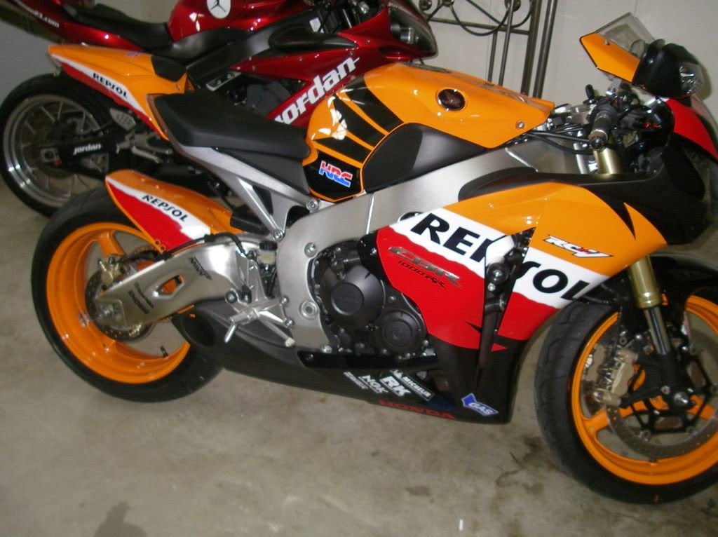 Honda repsol hugger #6