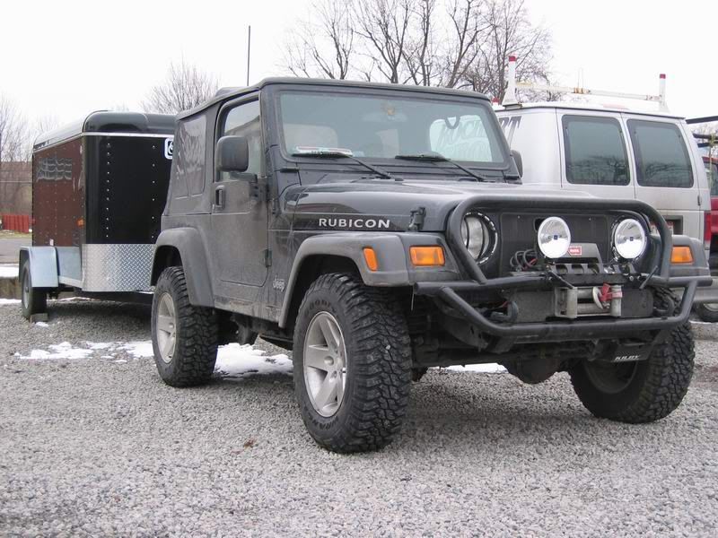 Can a jeep wrangler pull a travel trailer