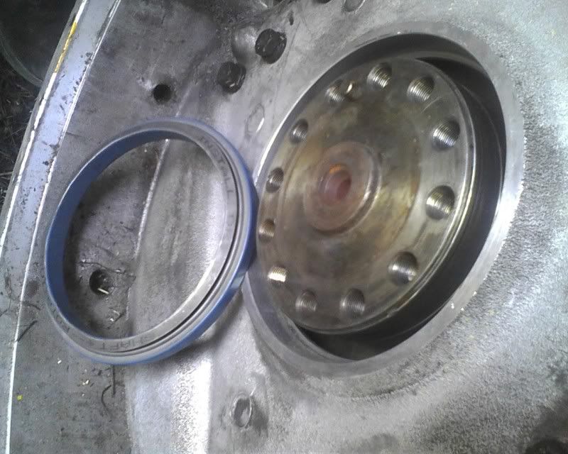 Need help with Cat 3406C rear main seal Trucking