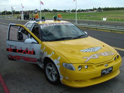 http://i23.photobucket.com/albums/b362/fekkinell/Sandown/pacecar.jpg