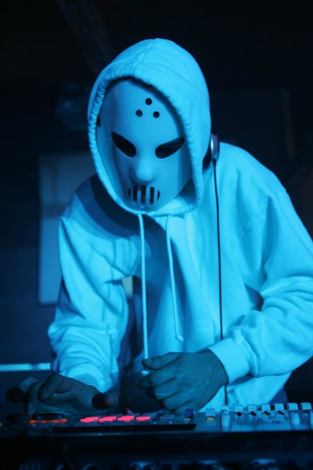 angerfist20064-1.jpg