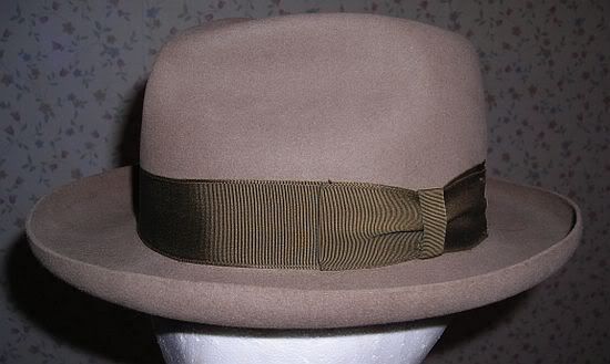 1940sCavanaghlordshat002.jpg