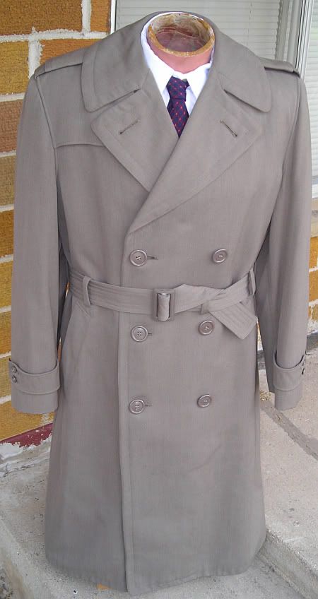 1953trenchcoat001.jpg