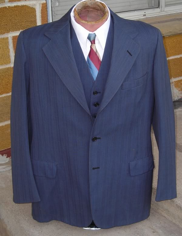 large1940ssuit002.jpg