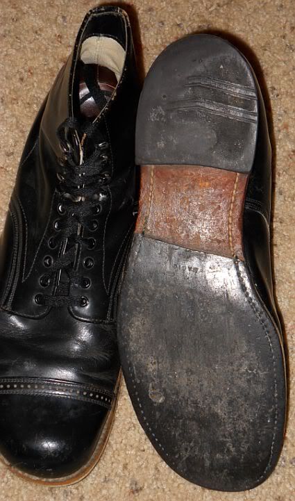 serviceshoes003.jpg