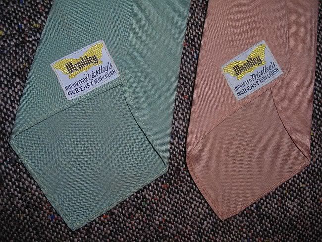 ties070-1.jpg