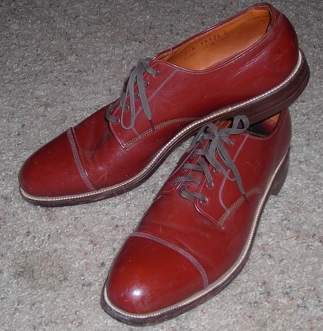 vintageshoes001.jpg