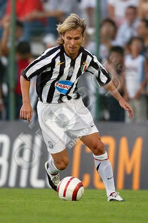 17353-Pavel-Nedved-runs-with-the-ba.jpg image by eaturpoop