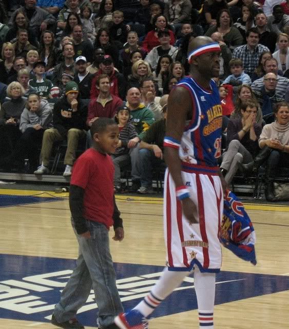 globetrotters special k. Fan and Special K