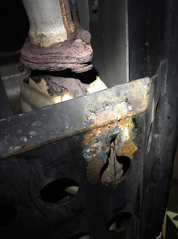 Very strange issue Catalytic converter seems to be leaking extremely