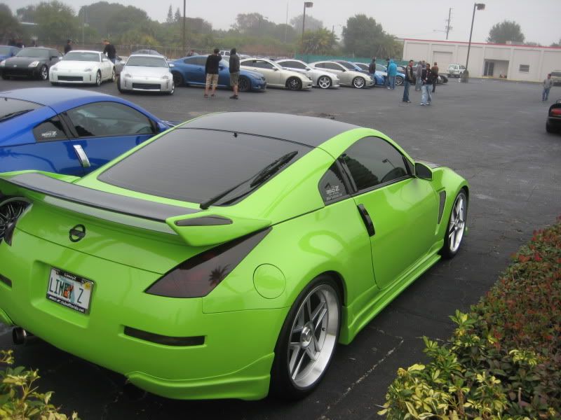 Nissan 350z green #6