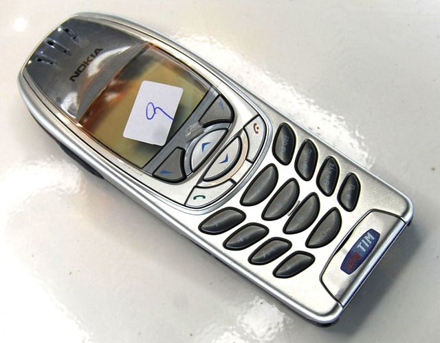 Nokia 6310i và PIN - 12