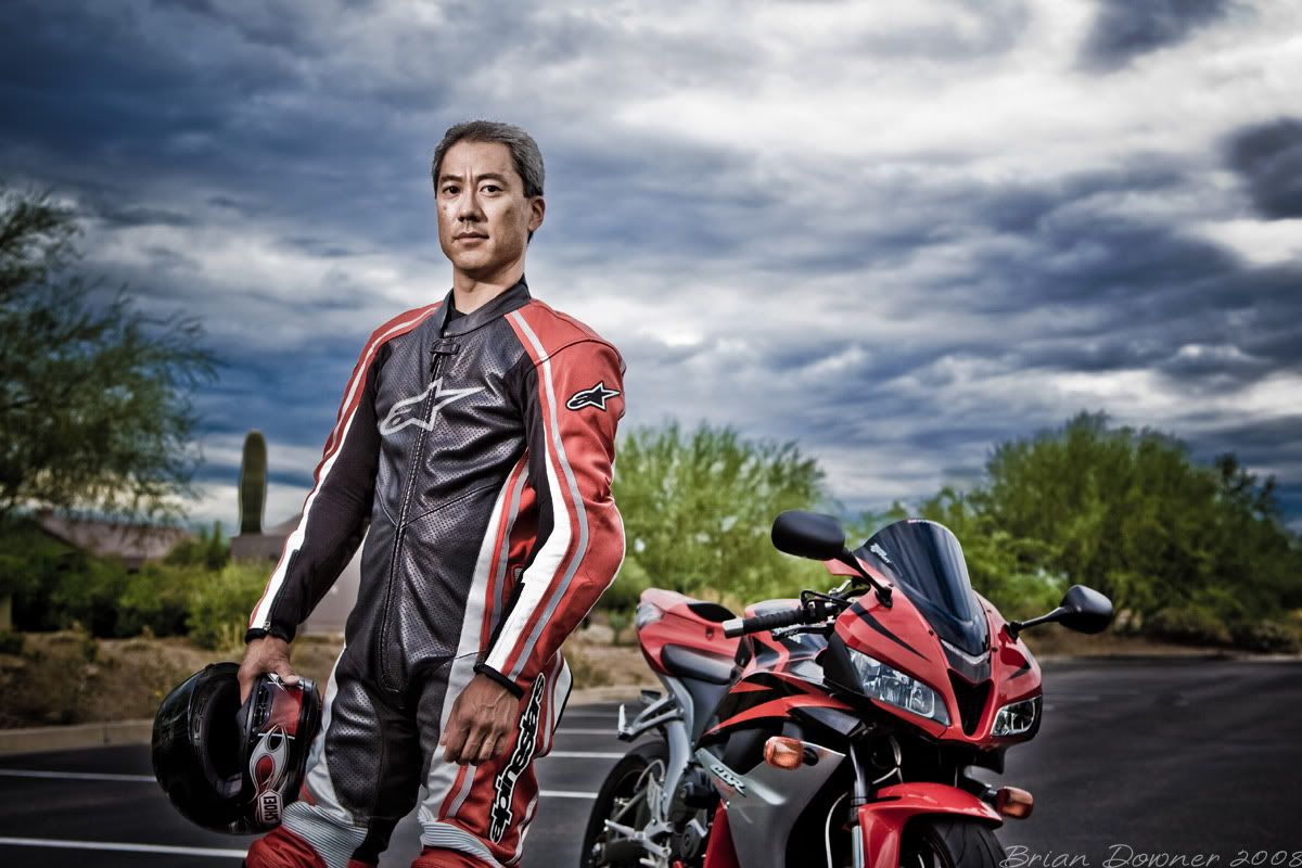 IMAGE: http://i23.photobucket.com/albums/b384/joeblacke/bike/IMG_1444.jpg