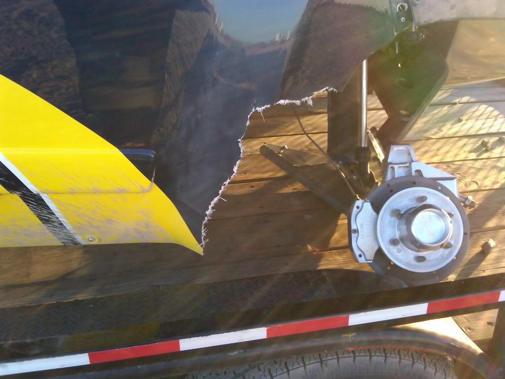 TruckCrash005.jpg