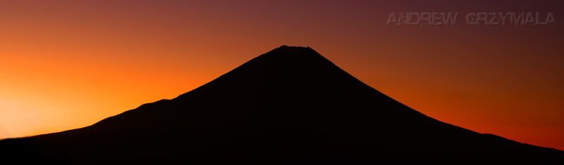 IMAGE: http://i23.photobucket.com/albums/b386/atgrzymala/Portfolio/FujiPano1.jpg