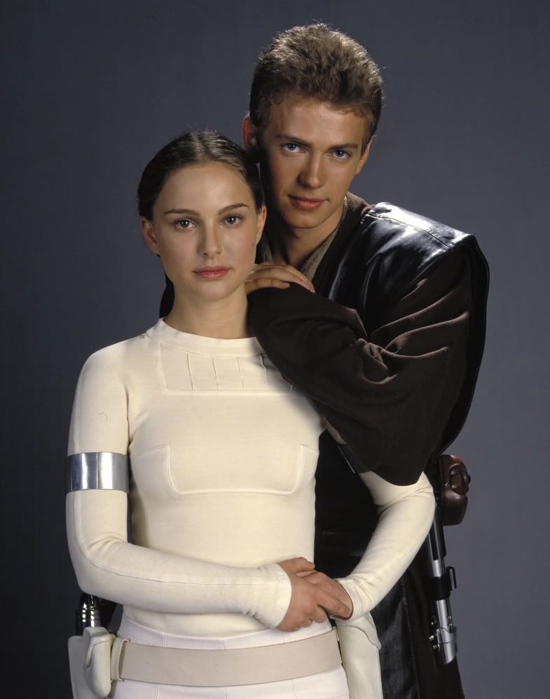 http://i23.photobucket.com/albums/b387/mrsmoon1/hayden%20christensen/20.jpg