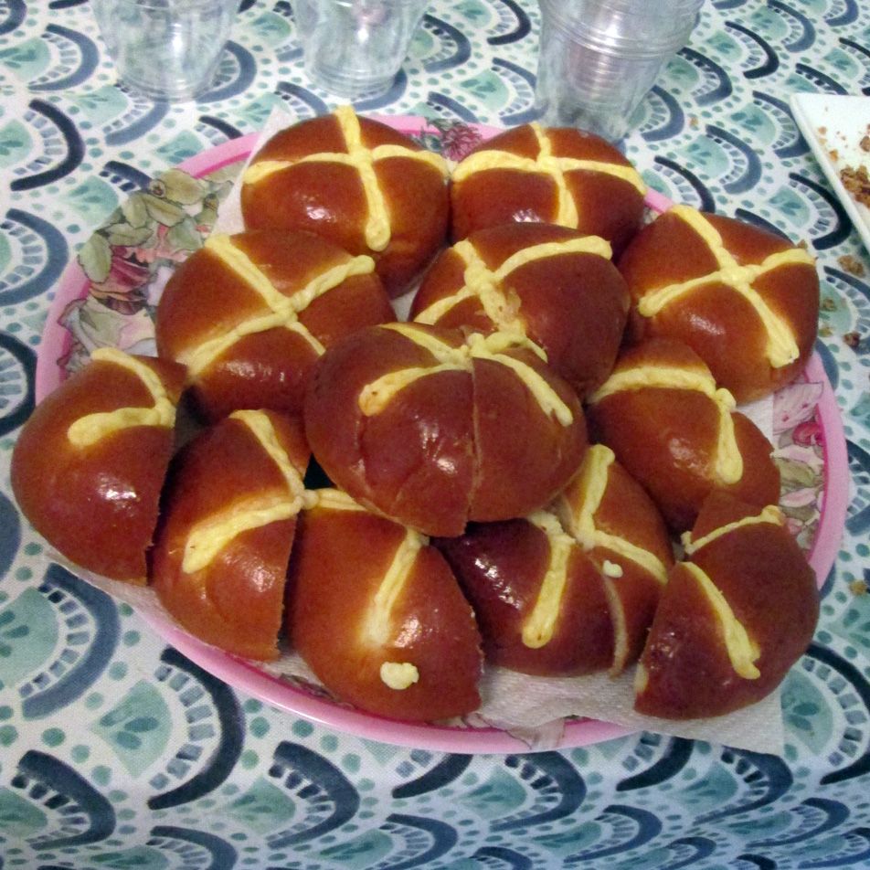 maundy Thursday hot cross buns