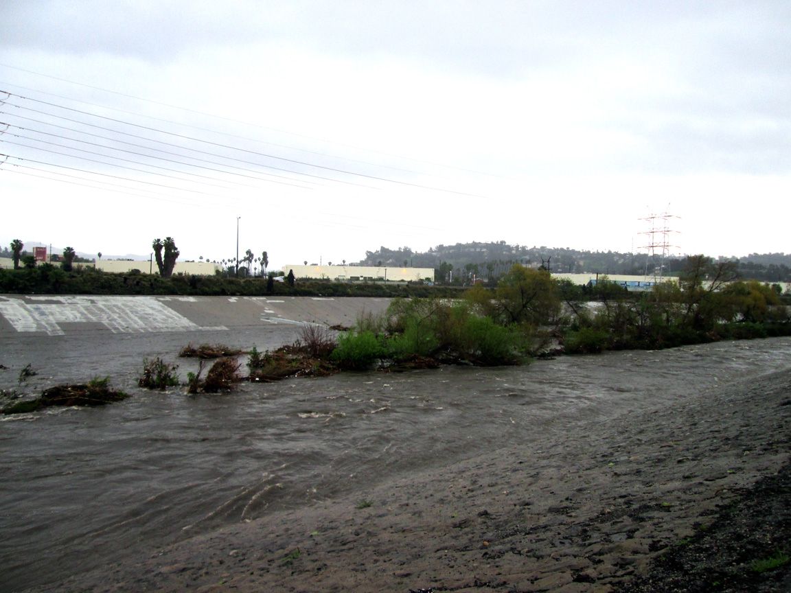 world water day 2018 view of the Los Angeles River looking right