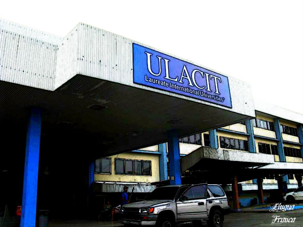 This is the entrance to ULACITs building. It looked dark early in the morning, yet I met several early birds already at the cafeteria. (Credit: Omar Upegui R.)