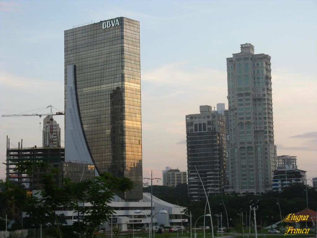 Photograph of the general headquarters of the BBVA Bank in Panama City, Panama. This building won an architecture prize for its original design. (Credit: Omar Upegui R.)