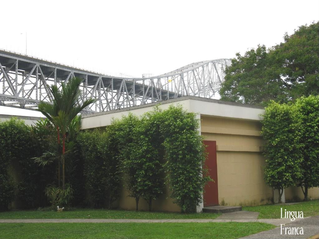 Photograph taken from the campus of the former Canal Zone College. Notice how close this building is to the Bridge of the Americas which can be clearly seen in the background. (Credit: Omar Upegui R.)