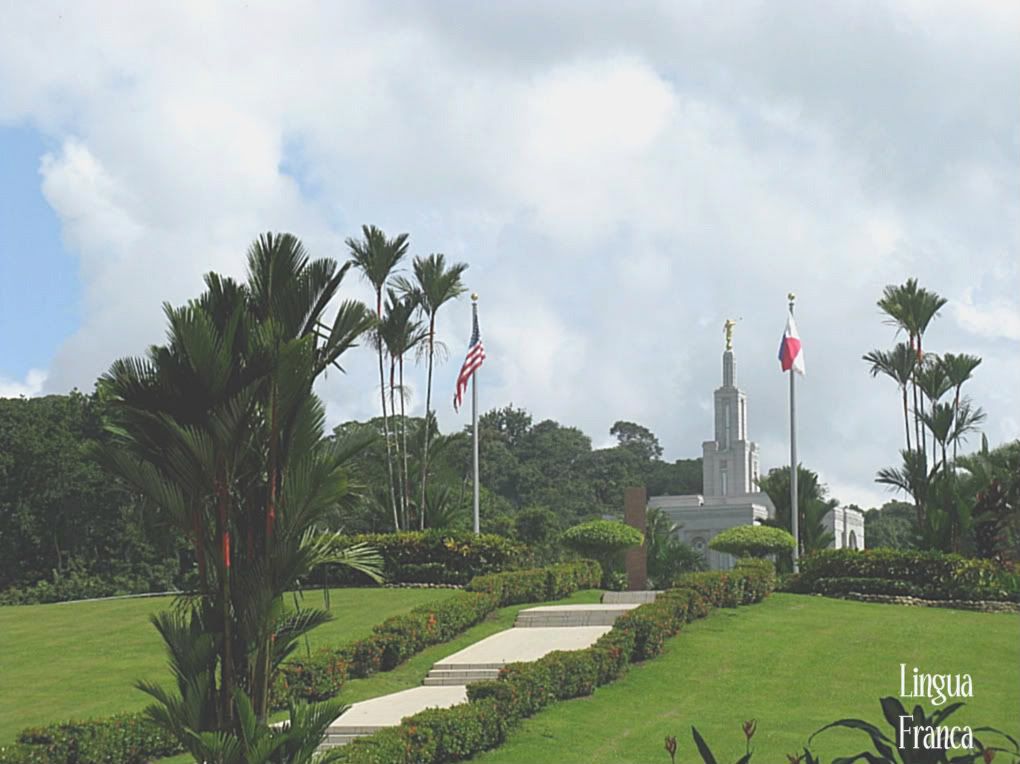 Photograph depicting the American and the Panamanian flag flying high above the Corozal memorial in the former Panama Canal Zone. (Credit: Omar Upegui R.)