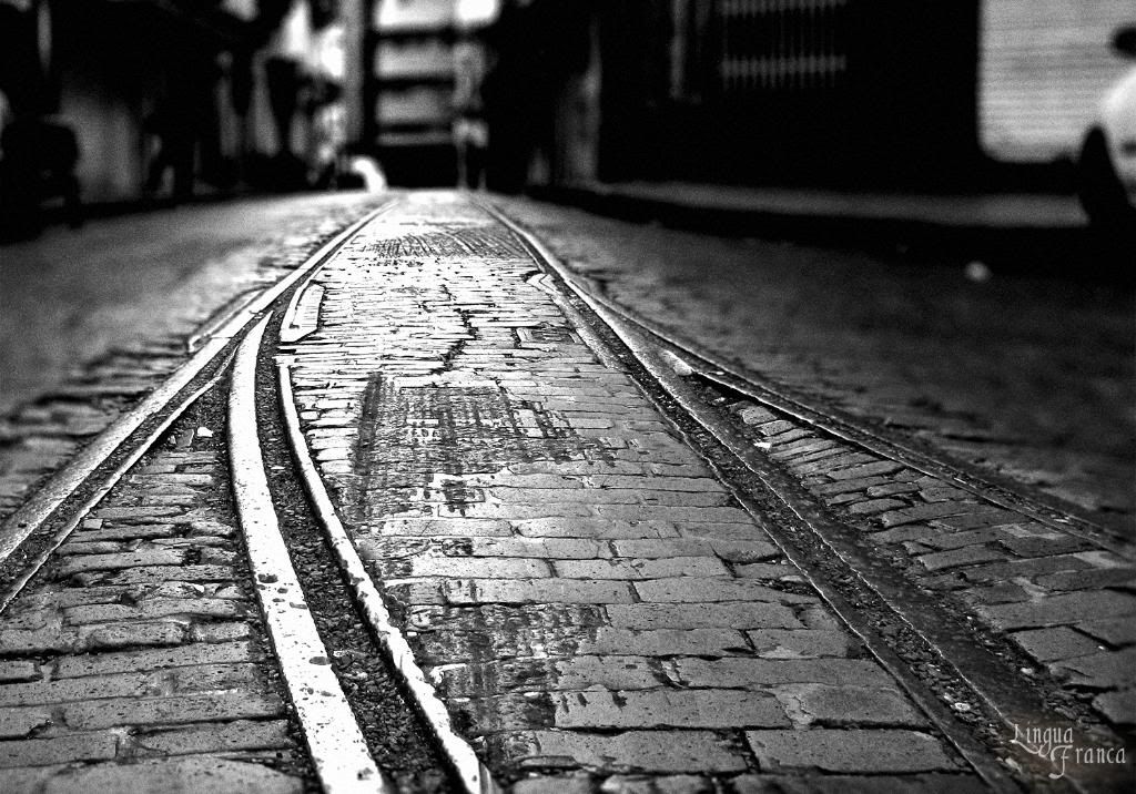 The same previous photograph exposed in black and white to add contrast to the picture of the rails and the bricks. (Credit: Omar Upegui R./Michael Moore)