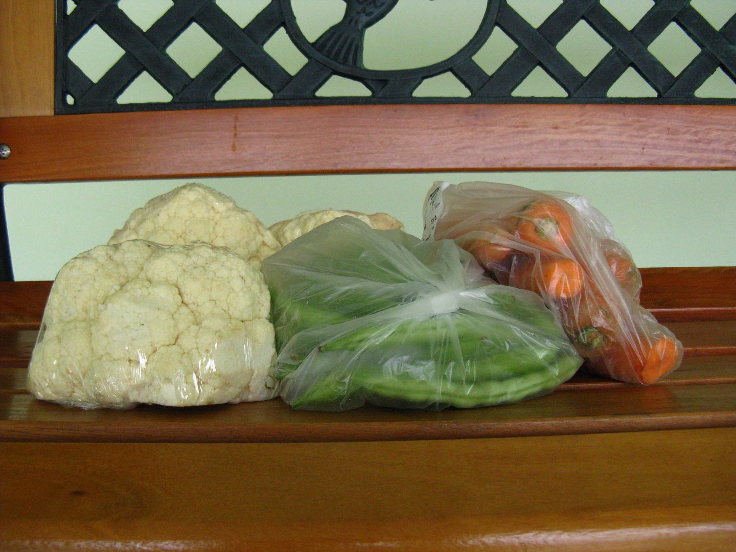 Snapshot of recently purchased fresh vegetables to improve my health. Doctor said I'm overweight and must lost about nine pounds. Photo by ©Omar Upegui R.