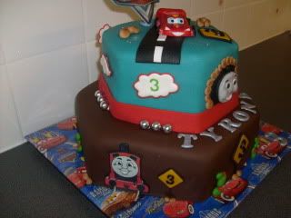 http://i23.photobucket.com/albums/b394/conny4u/003-61.jpg