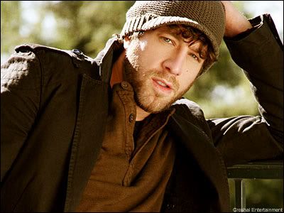 elliott_yamin_400x300-778884.jpg