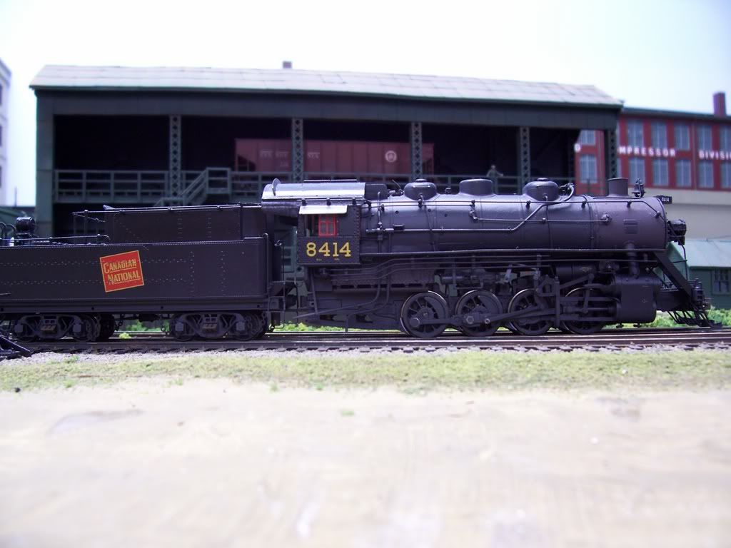 [Image: Foe-toesfromTrainPhotos2007third-3.jpg]