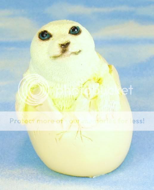 Harp Seal Baby Pup Hatcher Figurine Statue Retired NEW  