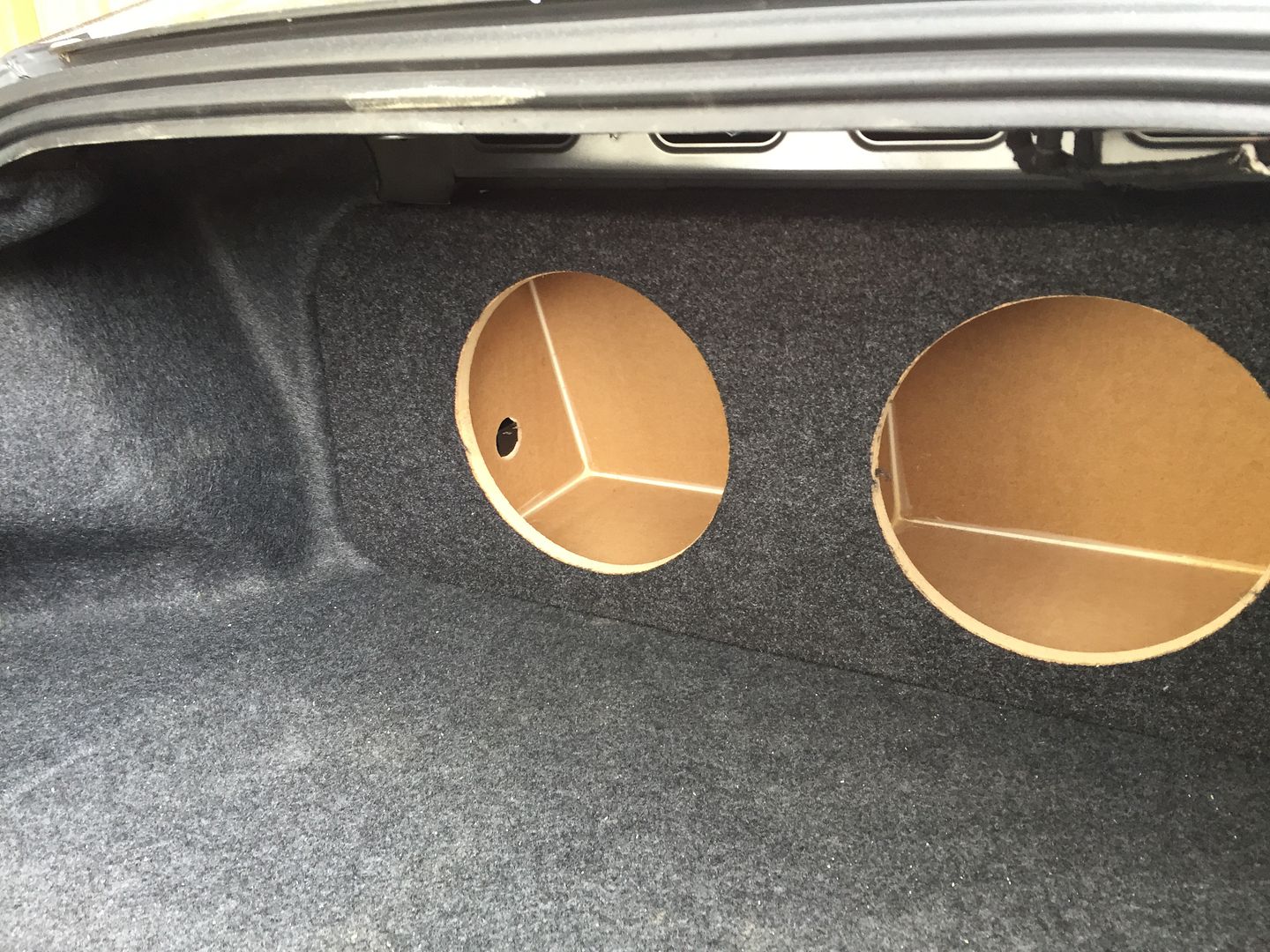 2015 mustang sub box