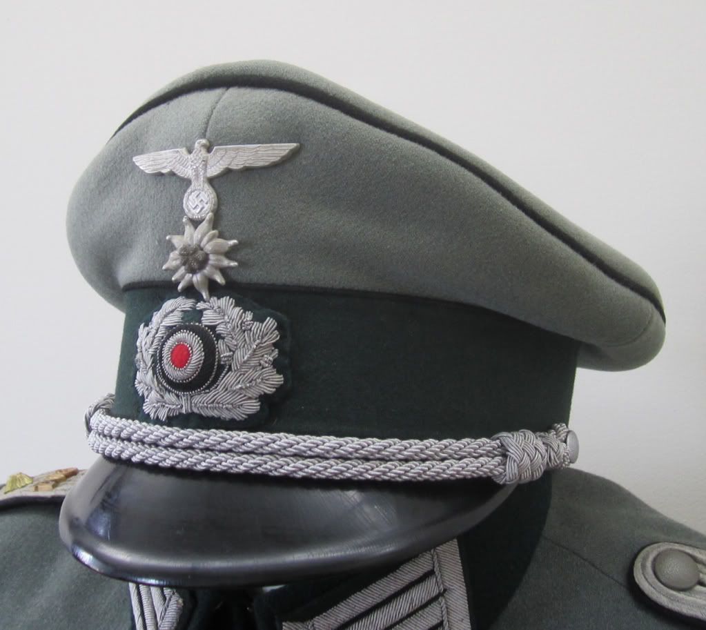 Gebirgspioniere Officer's Visor - Wehrmacht-Awards.com Militaria Forums