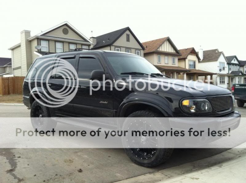 2005 Eddie bauer ford explorer fredericton nb #6