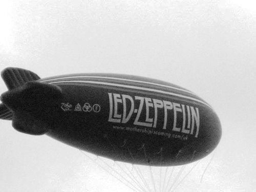 Led Zeppelin promo blimps - Led Zeppelin Master Forum - Led Zeppelin ...